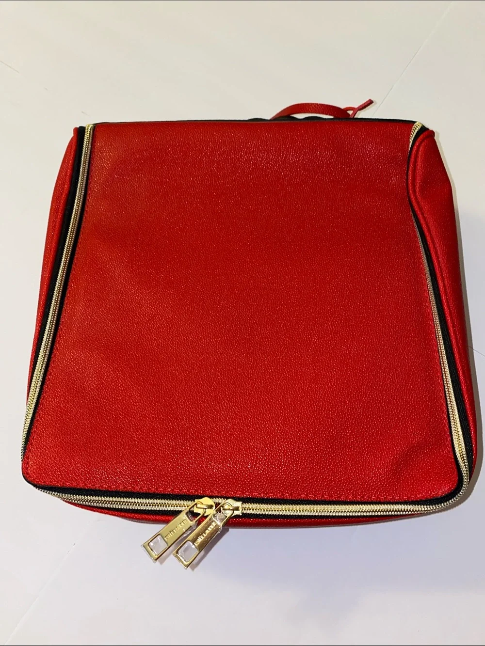 Estee Lauder Red Train Case Travel Bag Makeup Cosmetic Zipper with Handle